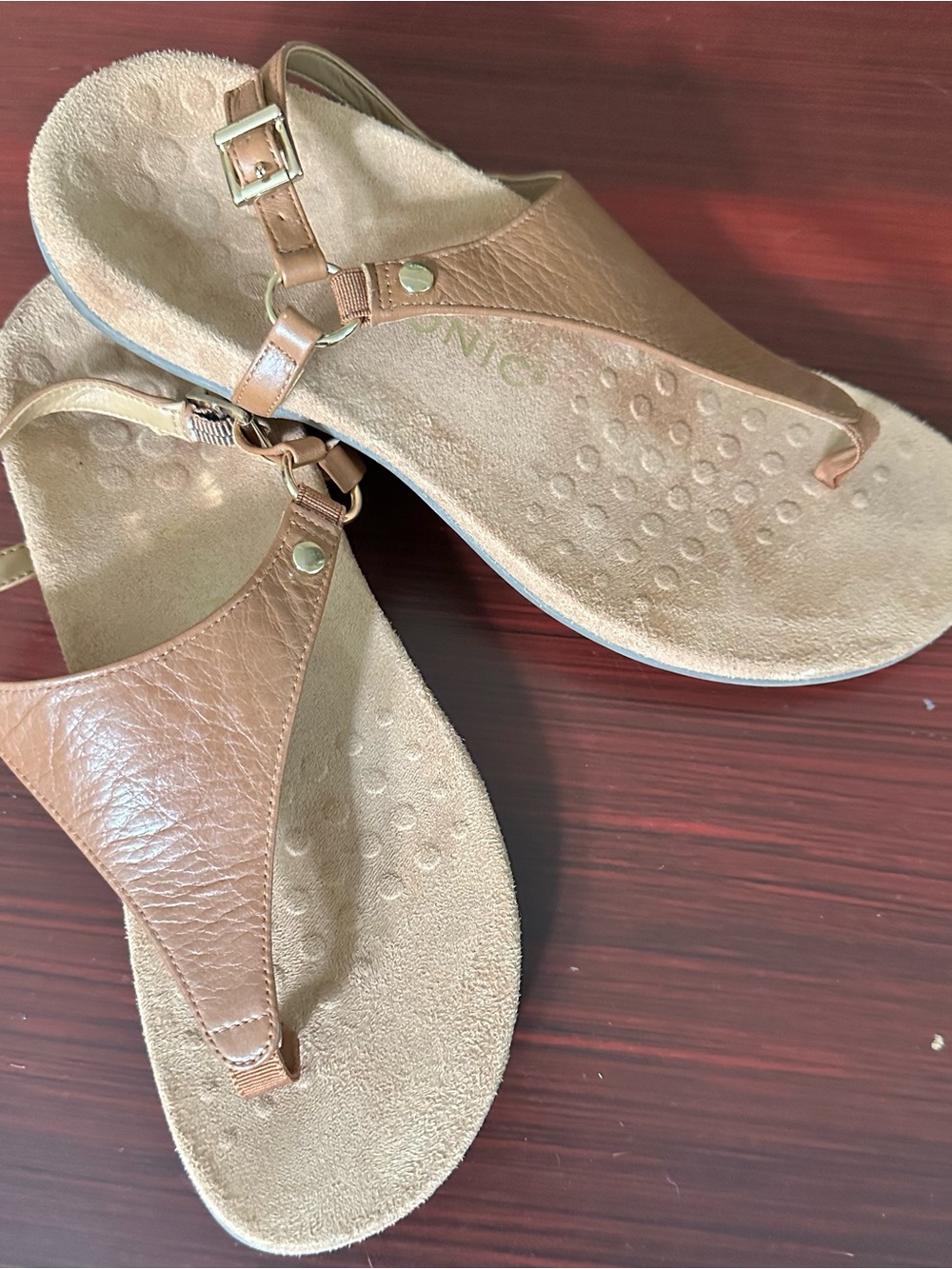 Vionic Tan Leather Thong Sandals with Adjustable Buckle